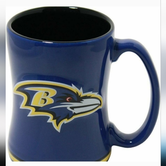 Set of 2 NFL Baltimore Ravens 14oz Sculpted Coffee Mugs - Picture 1 of 1